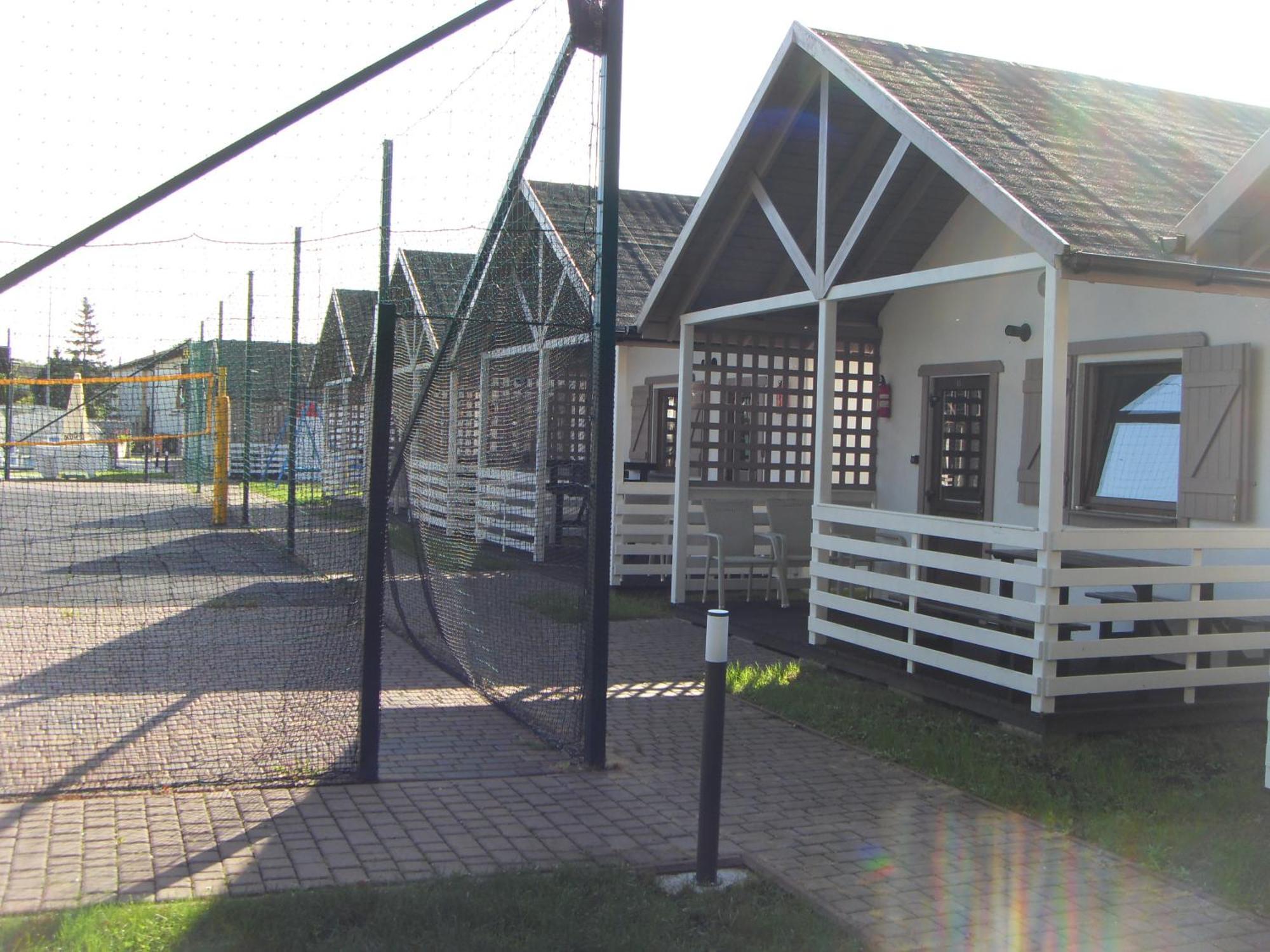 Domki Letniskowe Marzena Miedzyzdroje Exterior foto
